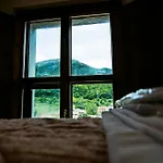 Di Il Camoscio Hostel Rovere (Abruzzo)