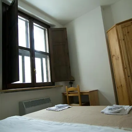 ホステル Di Il Camoscio